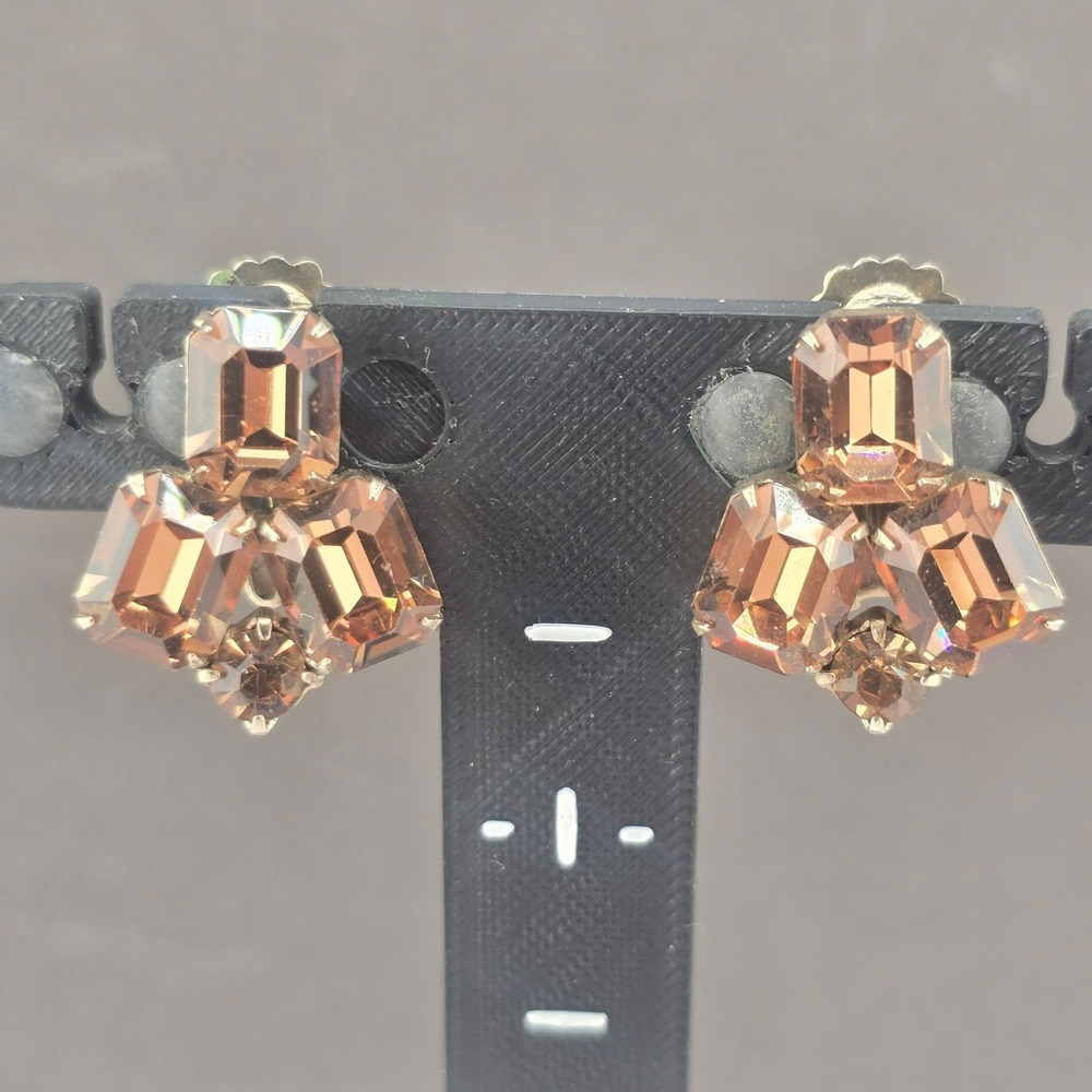 Vintage Weiss Clip On Earrings Brown Champagne Rhinestone
